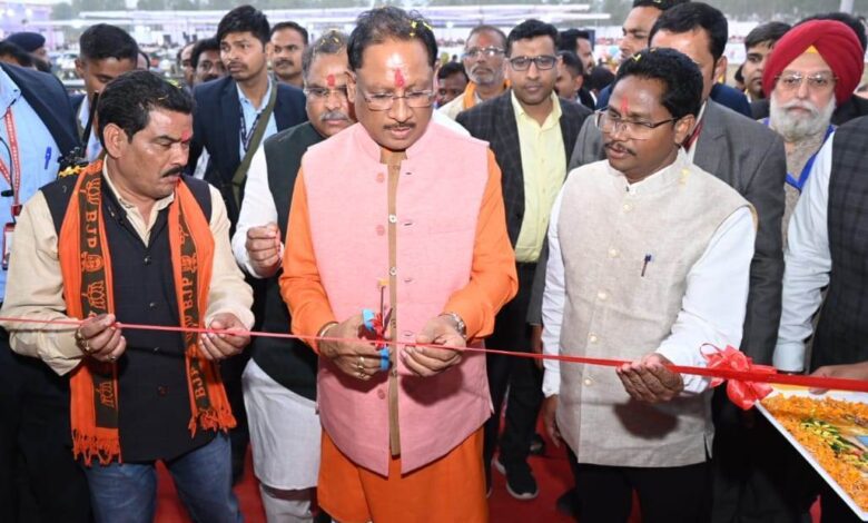 CG CM in Jagdalpur: Chief Minister Vishnu inaugurated Siri (MRC) and Samriddhi (MRF) Center in Burundwada Semra.